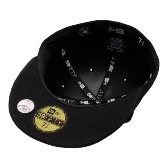 New Era New York Yankees 59FIFTY Fitted Hat Cap Black Tan Suede - Picture 7 of 7
